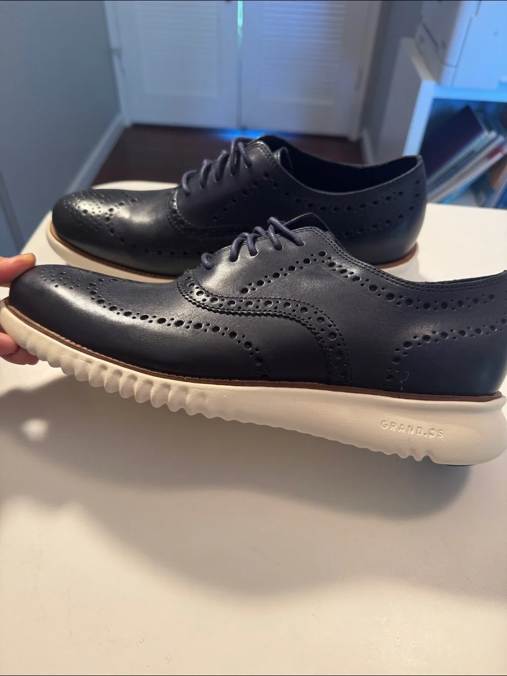 Cole Haan zero grand Wingtip Oxford - 10.5 Navy Men’s Dress Sneaker
